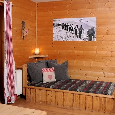 Skiurlaub Und Wanderurlaub Am Katschberg Almchalet Am Katschberg By Fewo-planlan 度假居